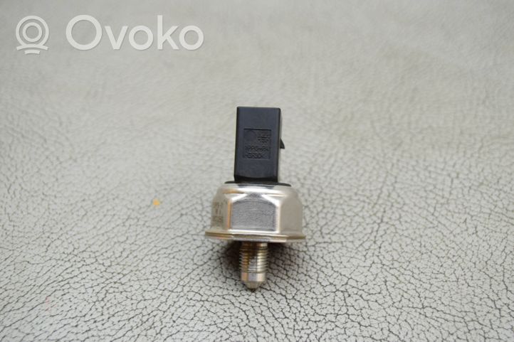 Audi Q5 SQ5 Sensor de presión de combustible 03C9060510