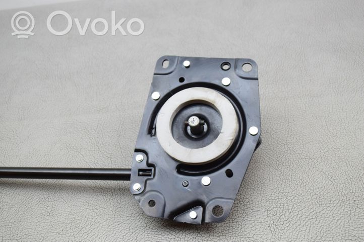 Toyota RAV 4 (XA40) Supporto di montaggio ruota di scorta 519000E053