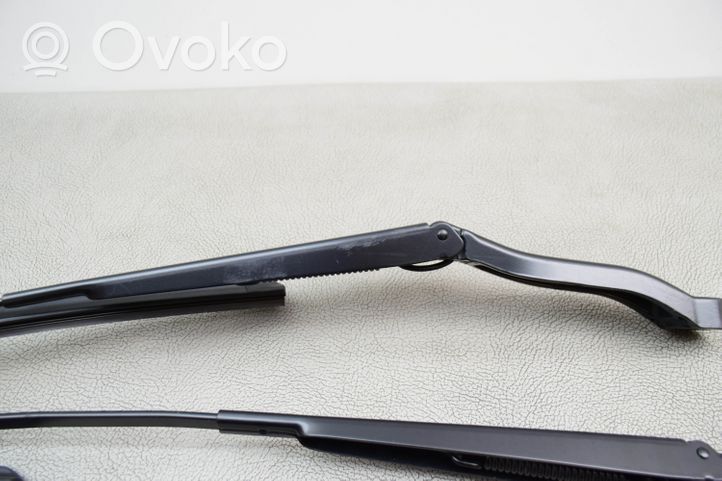 Audi Q7 4M Windshield/front glass wiper blade 4M1955408