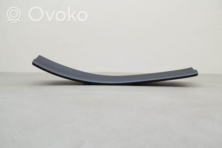 BMW X1 F48 F49 Rear sill trim cover 7326812