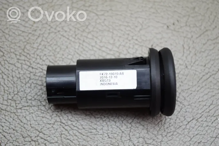 Land Rover Discovery 5 Câble adaptateur AUX FK7219010AB