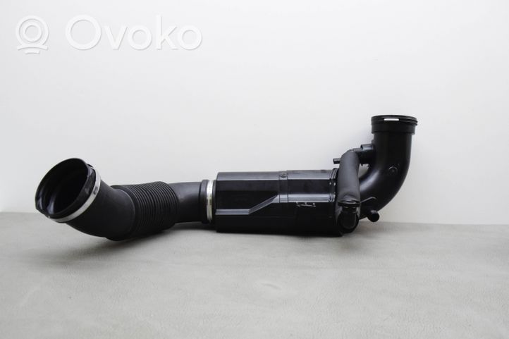 BMW X1 F48 F49 Salono oro latakas (-ai) 1105885S02