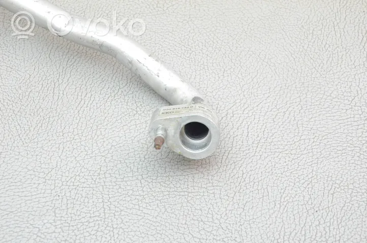 Volkswagen Touran III Air conditioning (A/C) pipe/hose 5Q0816743D