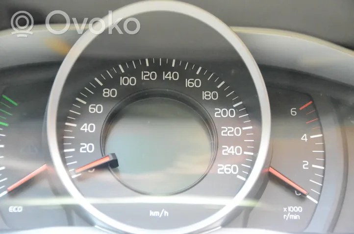 Volvo V60 Speedometer (instrument cluster) 31453088