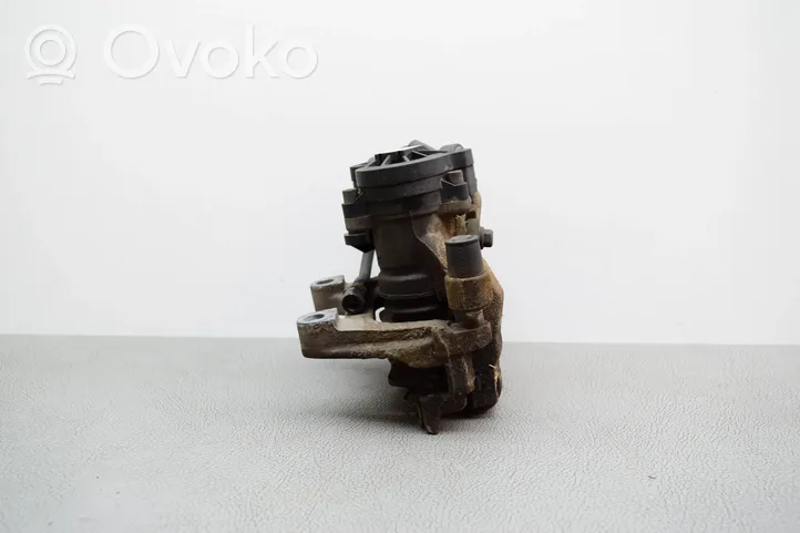 Volkswagen Touran III Rear brake caliper 3Q0615405