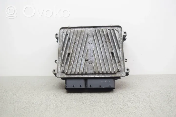 Mercedes-Benz GLK (X204) Sterownik / Moduł ECU A2729004700