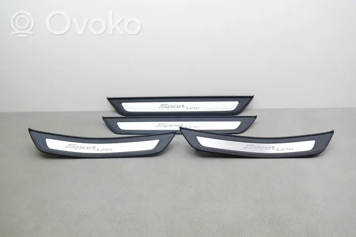 BMW 5 G30 G31 Altro elemento di rivestimento sottoporta/montante 7390218