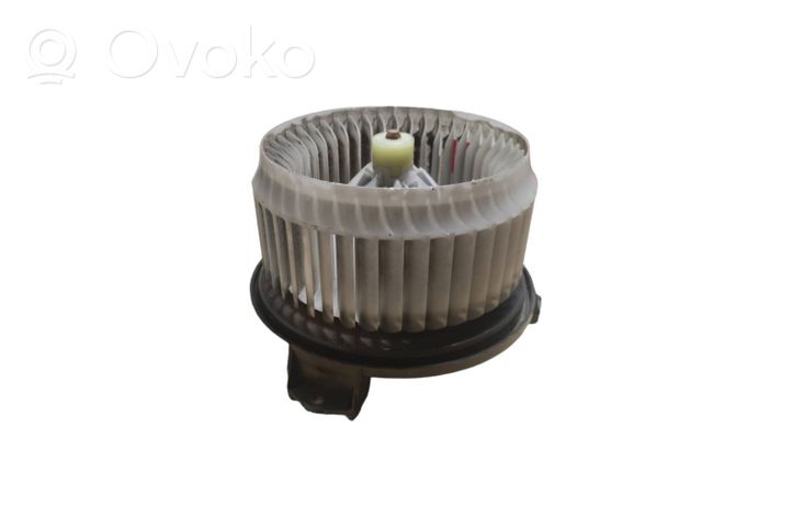 Toyota Yaris Mazā radiatora ventilators AV2727000311