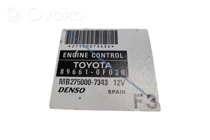 Toyota Corolla Verso AR10 Unidad de control/módulo del motor 896610F030