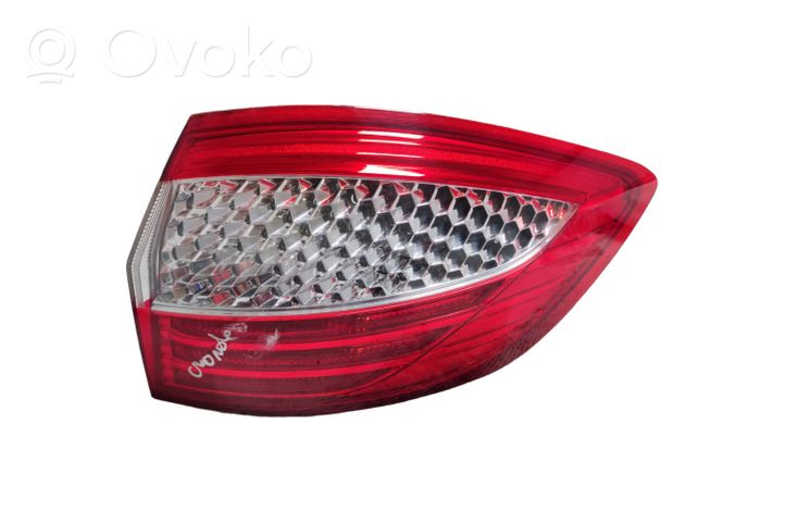 Ford Mondeo MK IV Lampa tylna 7S7113404B