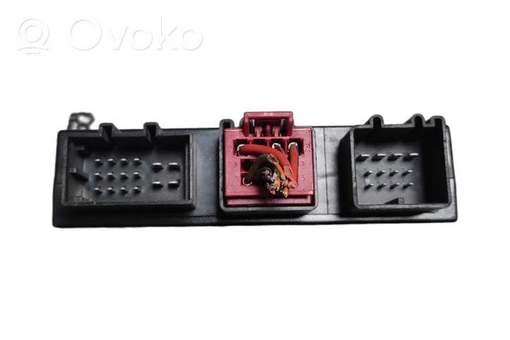 Audi A6 S6 C6 4F Sterownik / Moduł haka holowniczego 4F0907383D