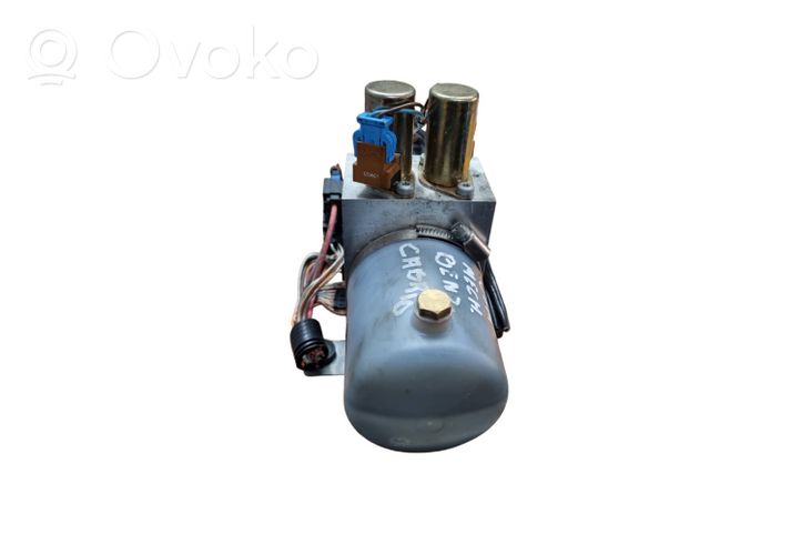 Renault Megane II Avattavan katon hydraulipumppu E84871789