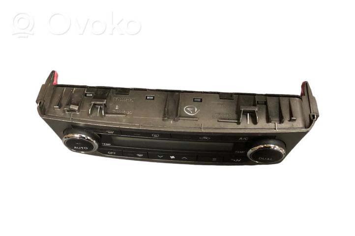 Toyota Avensis T270 Centralina del climatizzatore 5590005450