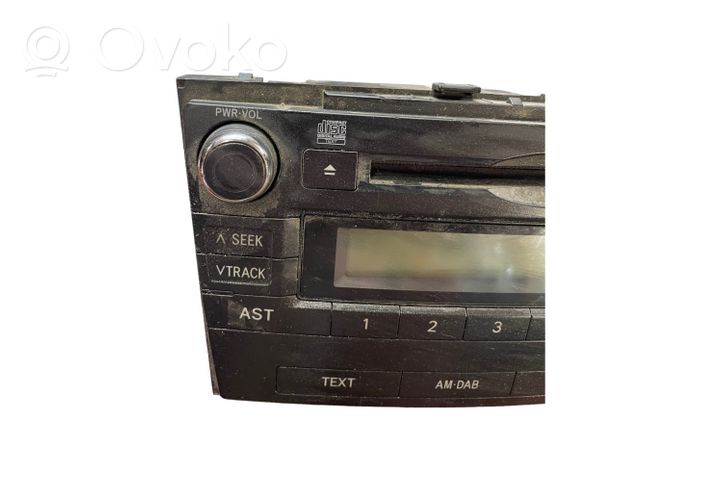 Toyota Avensis T270 Unità principale autoradio/CD/DVD/GPS 8612005150