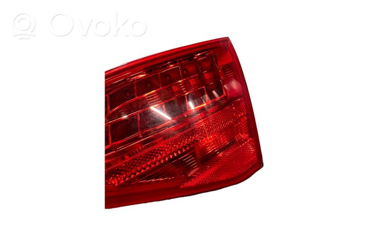 Audi A4 S4 B8 8K Luci posteriori del portellone del bagagliaio 8K9945094B