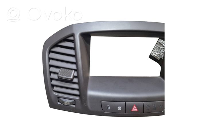 Opel Insignia A Radio/GPS head unit trim 13271928