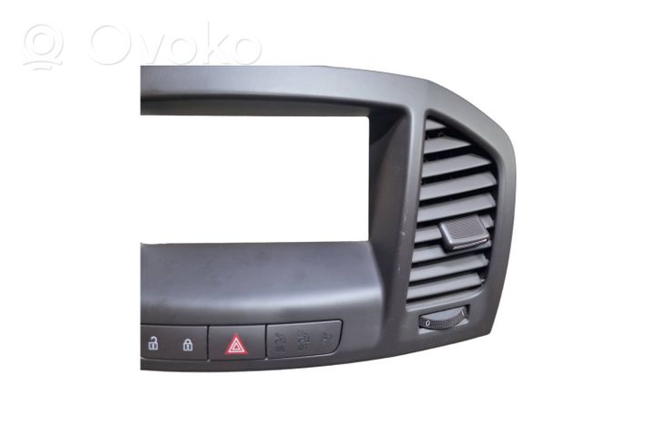 Opel Insignia A Radio/GPS head unit trim 13271928