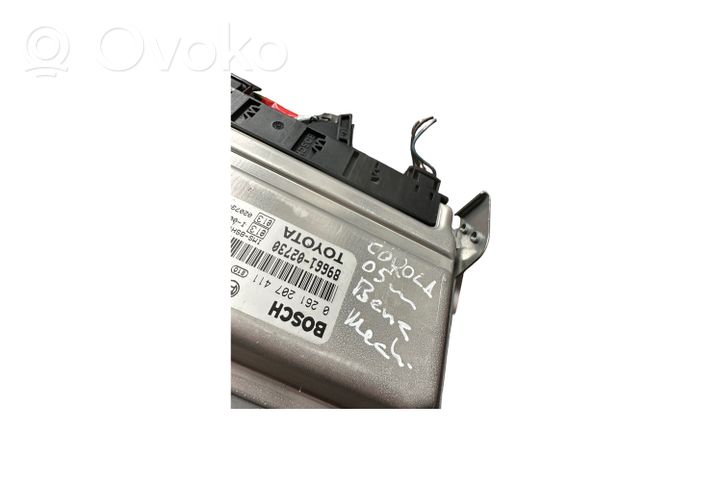 Toyota Corolla E120 E130 Sterownik / Moduł ECU 8966102730