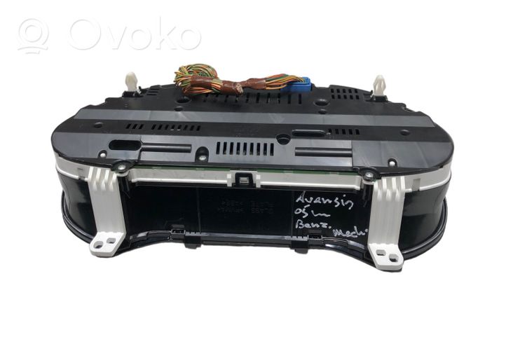 Toyota Avensis T250 Spidometrs (instrumentu panelī) 8380005532