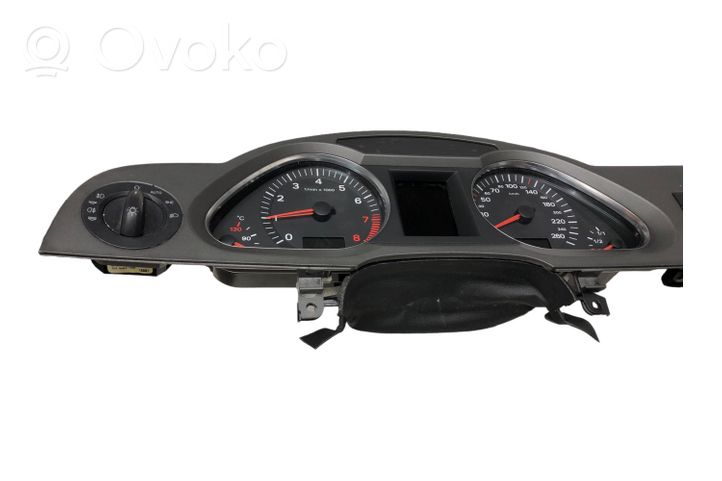 Audi A6 S6 C6 4F Compteur de vitesse tableau de bord 4F0920900M