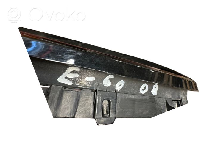 BMW 5 E60 E61 Atrapa chłodnicy / Grill 10627110