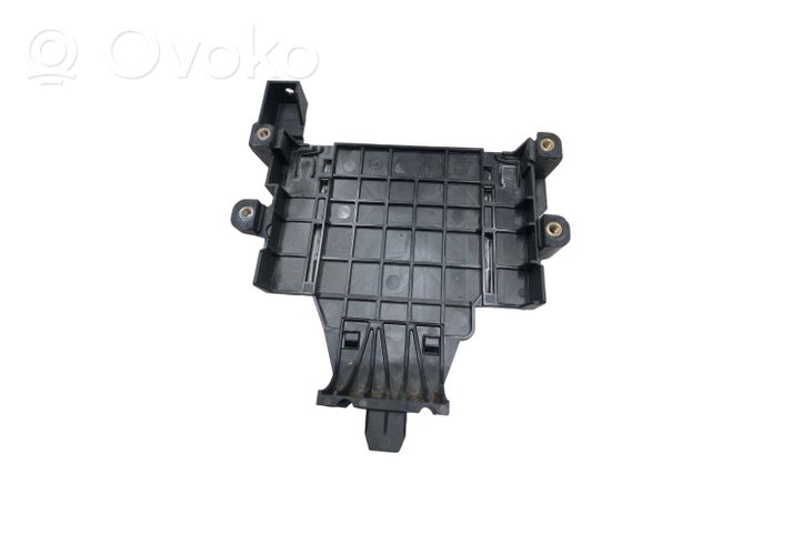 Volvo V70 Altra parte del vano motore 6G9N12A692CC