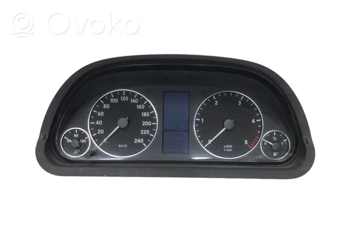 Mercedes-Benz A W169 Spidometras (prietaisų skydelis) A1695404348