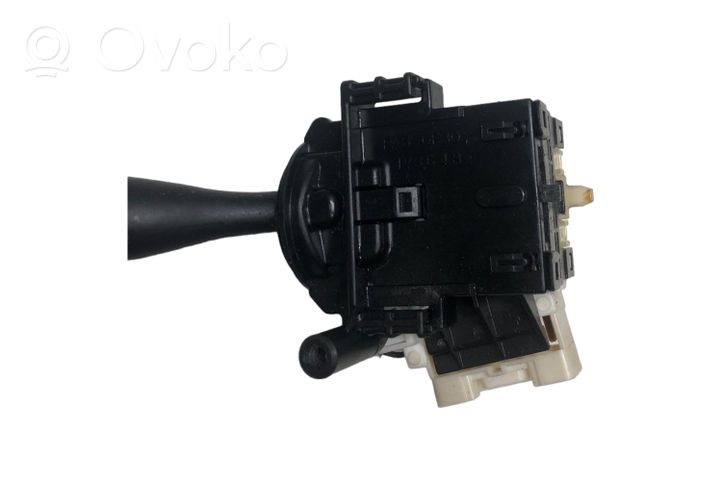 Toyota Corolla E120 E130 Indicator stalk 173713