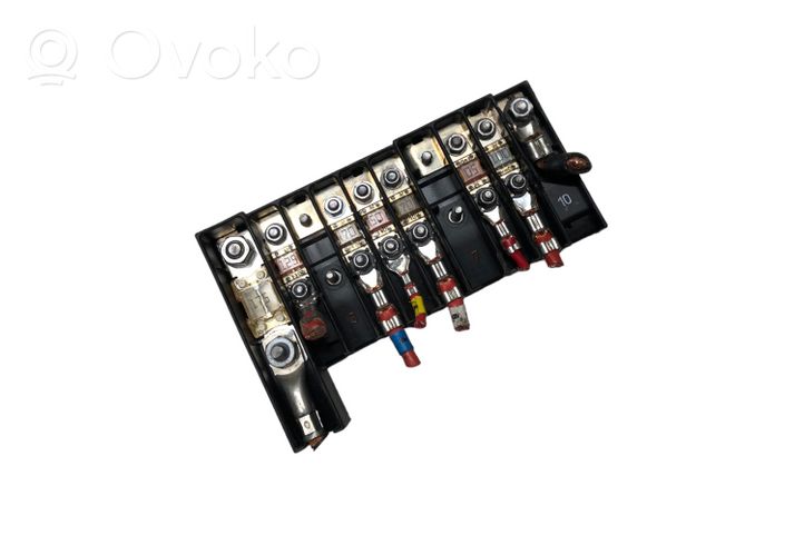 Volkswagen Transporter - Caravelle T5 Fuse module 7H6970187FD