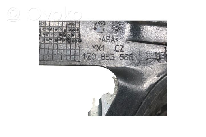 Skoda Octavia Mk2 (1Z) Atrapa chłodnicy / Grill 1Z0853668