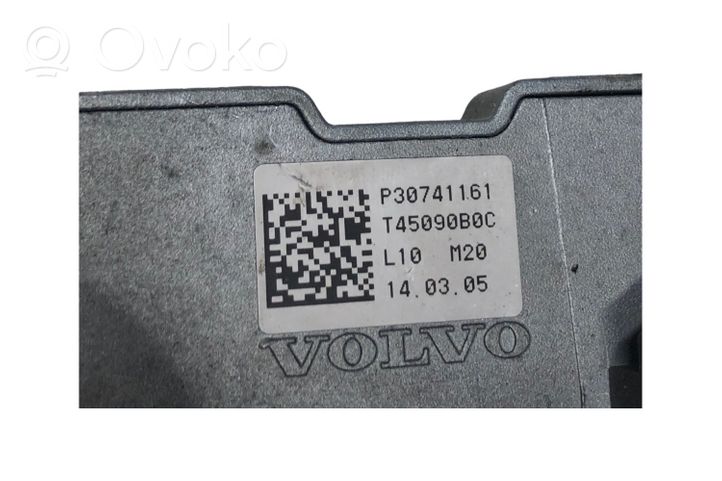 Volvo V50 Ohjauspyörän lukitus P30741161