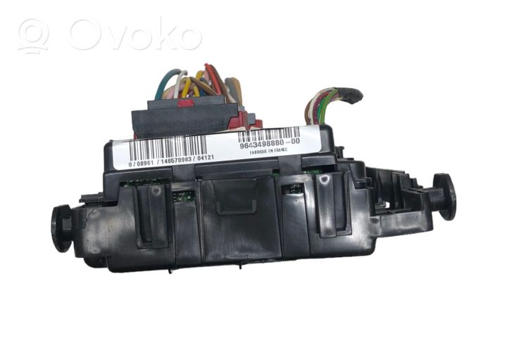 Citroen C3 Picasso Sulakemoduuli 9643498880