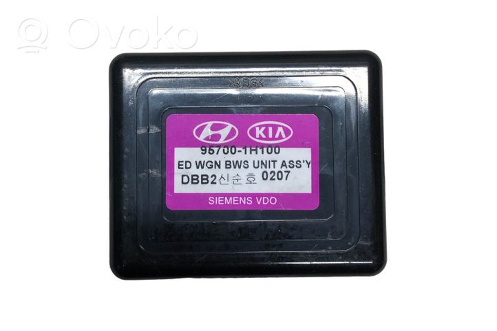 KIA Ceed Pysäköintitutkan (PCD) ohjainlaite/moduuli 957001H100