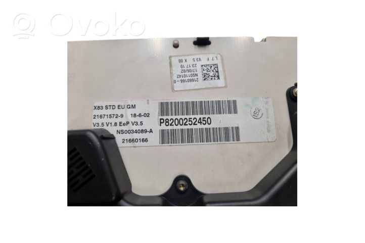 Opel Vivaro Nopeusmittari (mittaristo) P8200252450