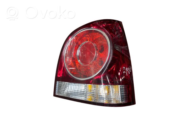 Volkswagen Polo IV 9N3 Luci posteriori 014411984RR