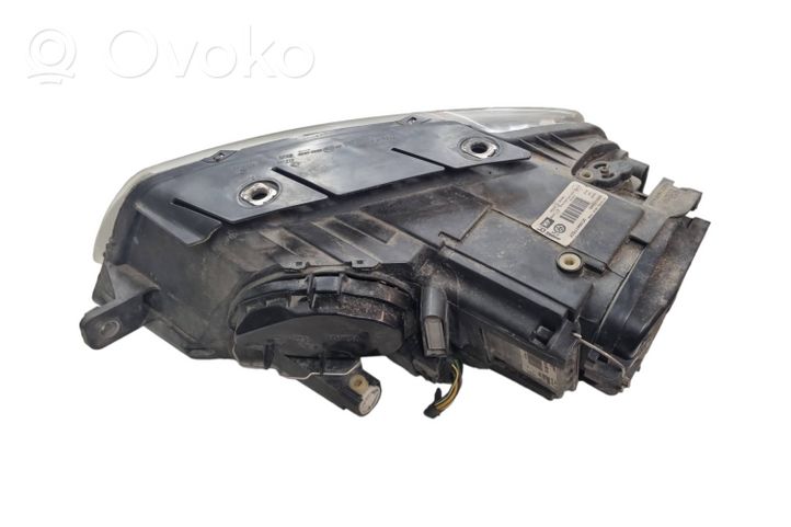 Volkswagen PASSAT B6 Lampa przednia 4L0907391