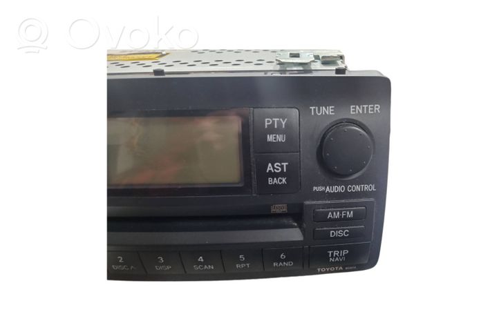 Toyota Corolla E120 E130 Unidad delantera de radio/CD/DVD/GPS 8612002380