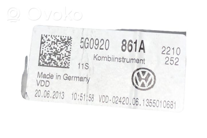 Volkswagen Golf VII Tachimetro (quadro strumenti) 5G0920861A