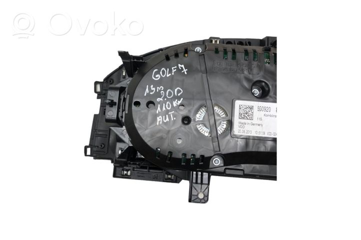 Volkswagen Golf VII Geschwindigkeitsmesser Cockpit 5G0920861A