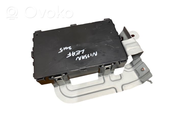 Nissan Leaf I (ZE0) Module confort 284B13NF0A