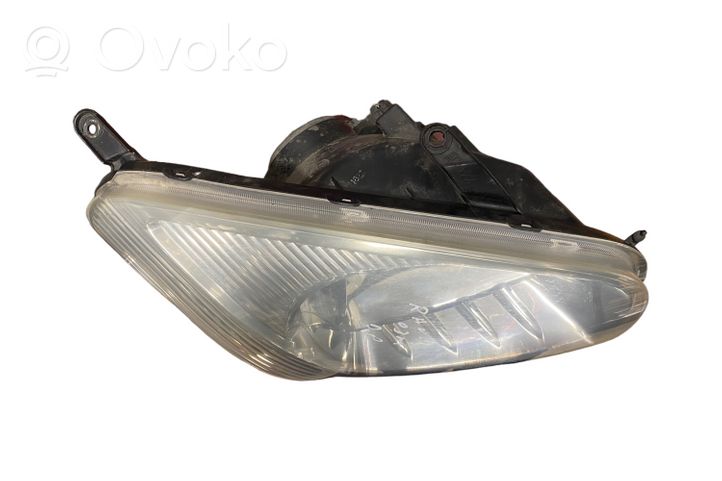 Toyota RAV 4 (XA20) Headlight/headlamp E139796