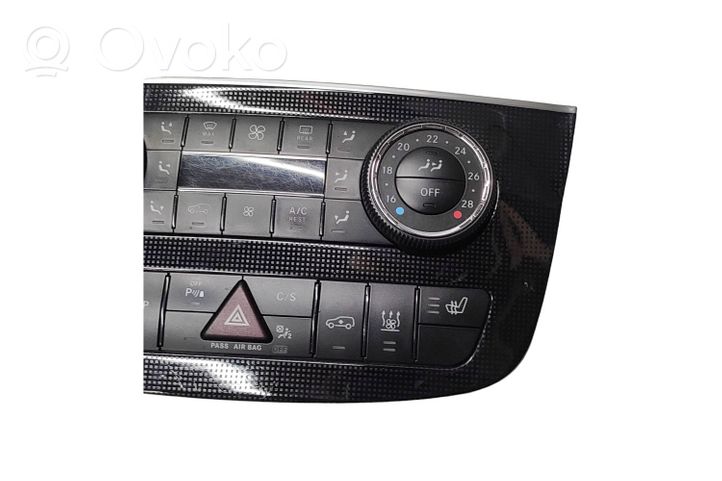 Mercedes-Benz R W251 Panel klimatyzacji A2518205289