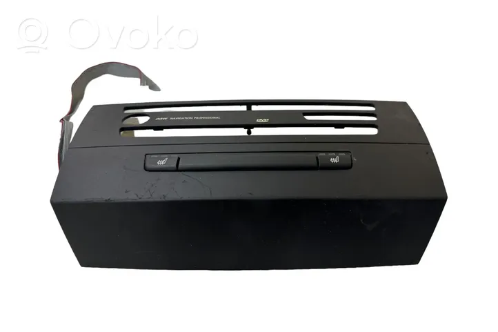 BMW 3 E90 E91 Radio/GPS head unit trim 10822910DE