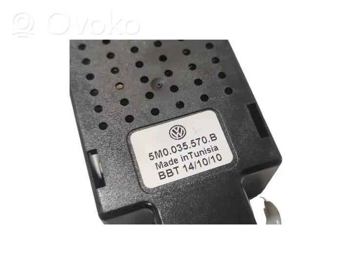 Volkswagen Golf Plus Pystyantennivahvistin 5M0035570B