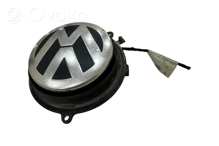 Volkswagen Golf V Ручка задней крышки 1K0827469E