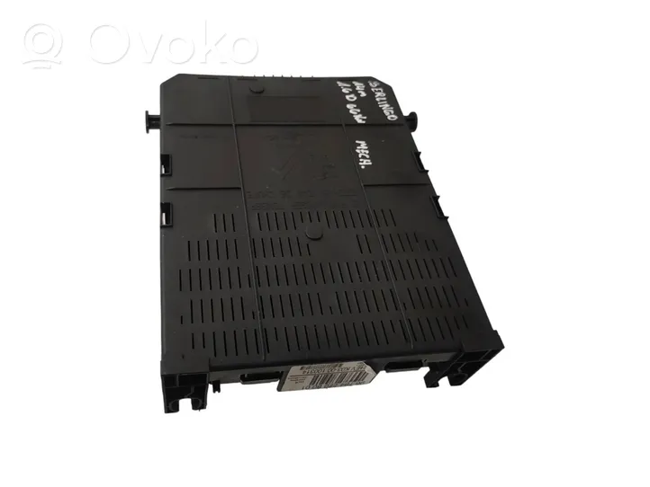 Citroen Berlingo Unité de commande, module ECU de moteur 967847708001