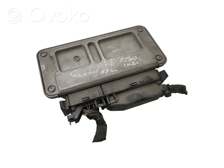 Volkswagen Caddy Calculateur moteur ECU 03C906024BB