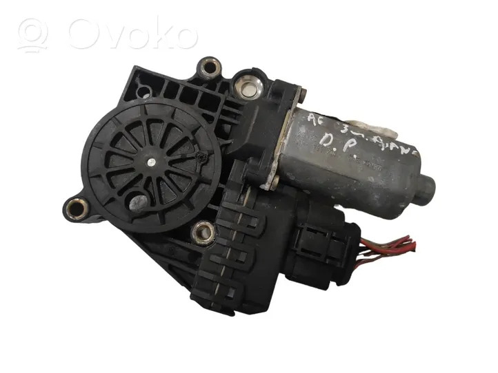 Audi A6 S6 C5 4B Motorino alzacristalli della portiera anteriore 4B0959802E