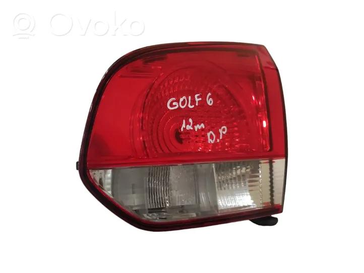 Volkswagen Golf VI Takaluukun takavalot 5K0945094G