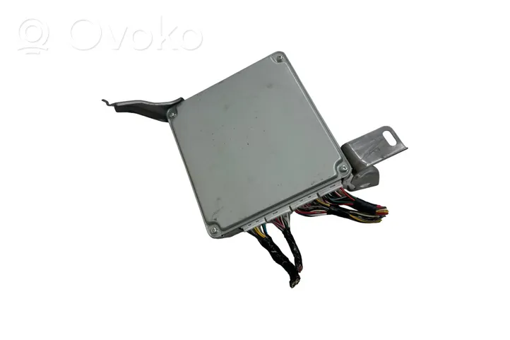 Toyota Avensis T220 Calculateur moteur ECU 8966105A00